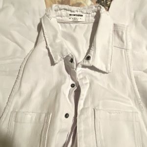 White jumpsuit, small. Local Nashville boutique
